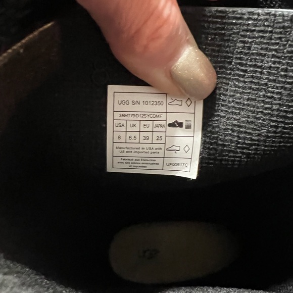 UGG rain boots - Picture 6 of 7